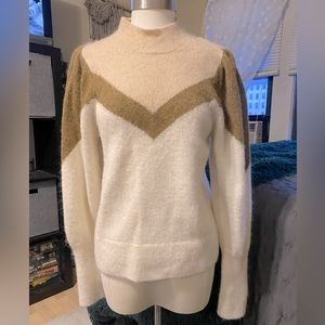 Crew Neck Sweater with Puff Sleeve